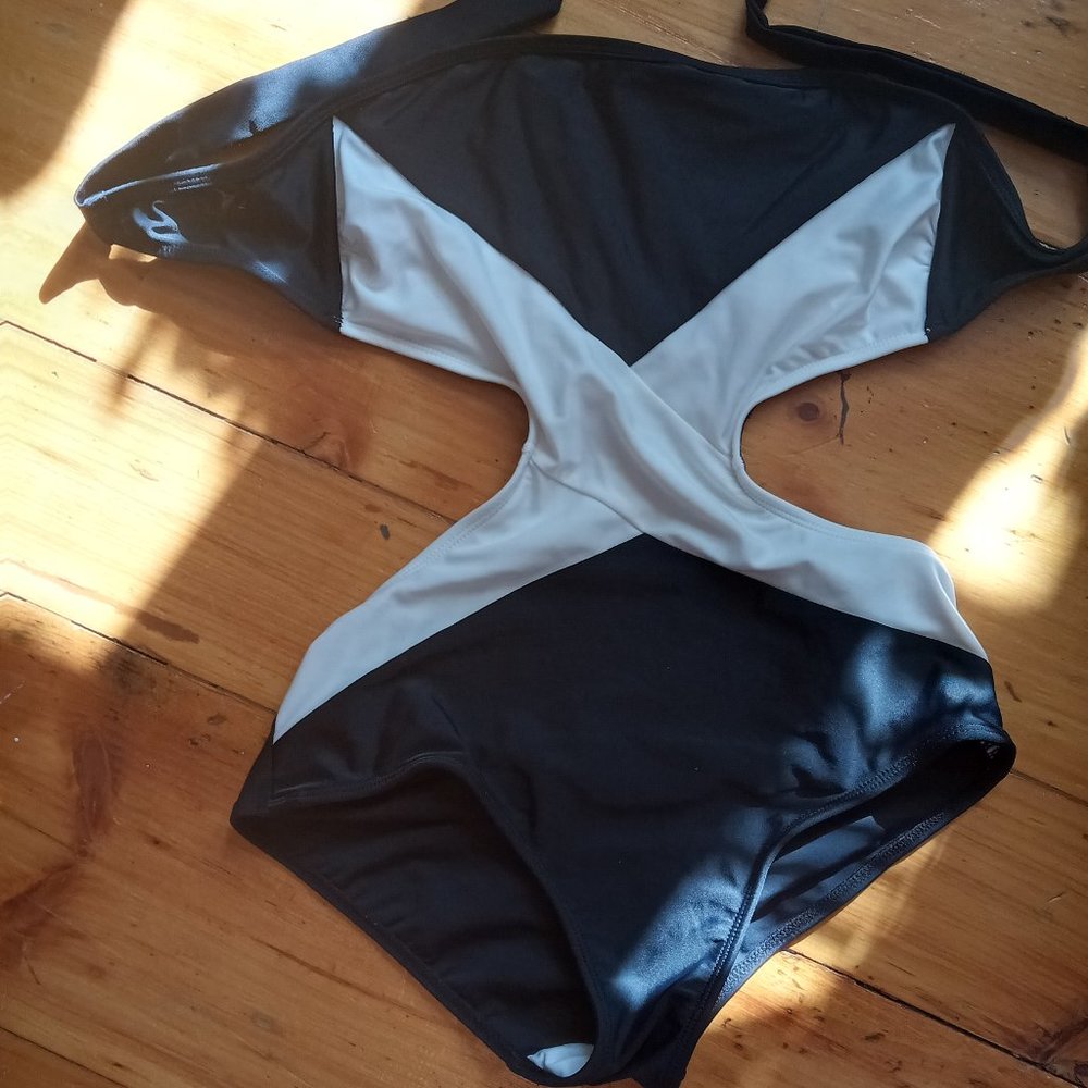 Black and white ying-yang backless + strapless one piece bathing suit